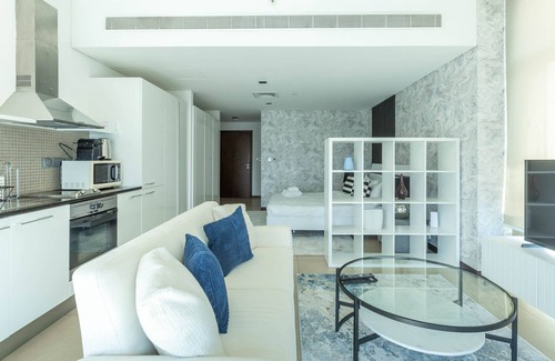 DIFC Apartment | Nasma Holiday Homes - Liberty House