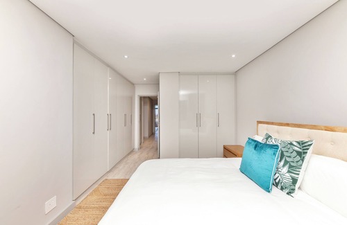 Big Bay Apartment | Nassima 110, Blouberg