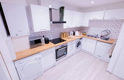 Great Houghton Apartment | Nature at Forest Home