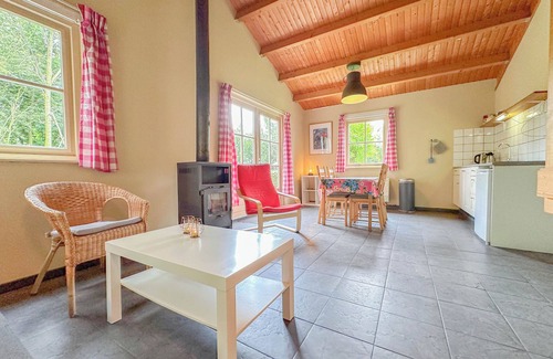Lage Zwaluwe House | Nature cottage near the Biesbosch and Breda