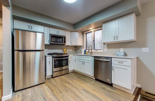Lake Harmony Estates Cottage | Nature Embrace 4BR Cottage w/Lake Harmony Views
