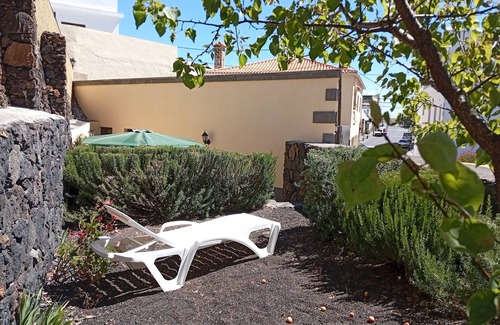 Taibique Ski Chalet | Nature Escape with Private Terrace, El Pinar