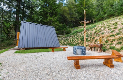 Zirovnica House | Nature escape woodhouse