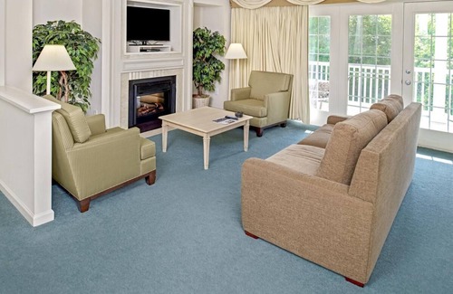Berkeley Resort | Nature is Calling! Three Great Units! Kitchen, Basketball, Outdoor Pool, Volleyball