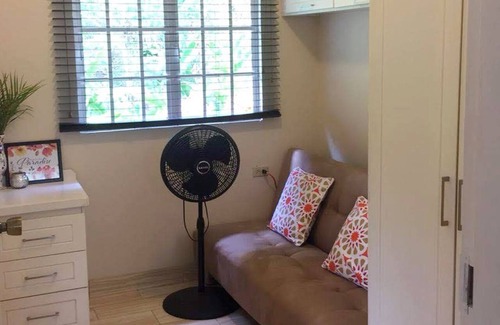 Las Cuevas House | Nature Lovers Cottage Getaway