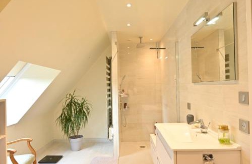 Pontivy House | Nature Nest