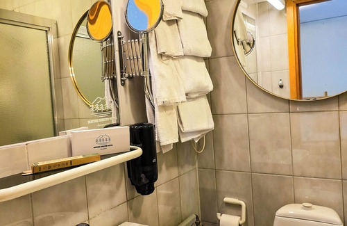 Orkelljunga Municipality Hotel | Nature Shelter Hotel
