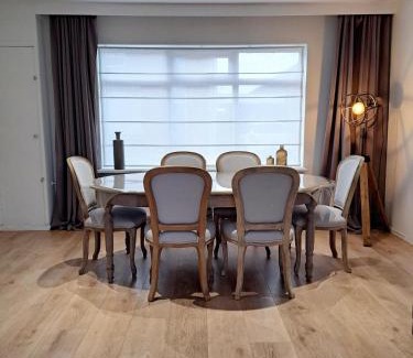Lamswaarde House | Nature Zeeland