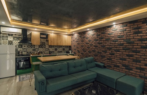 Yanik Villa | Naturel Stone Villalari