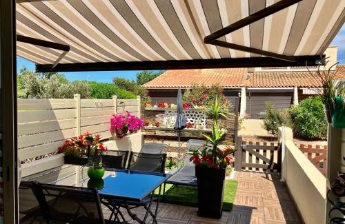 Naturist Village Villa | Naturiste Heliovillage Villa de Standing