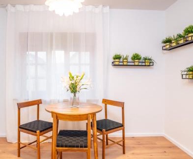 Nauen Apartment | Nauen Stay for 4 Guests - Parking included
