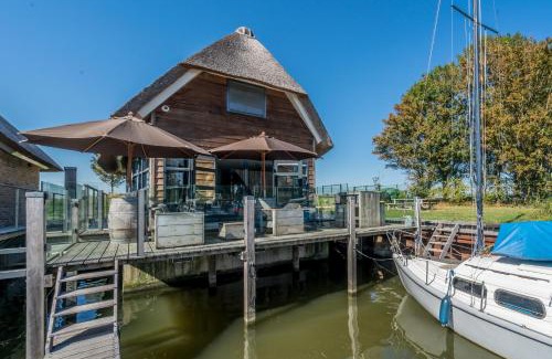 De Heen Resort | Nautic Rentals - Watervilla's Zuiderhoeve