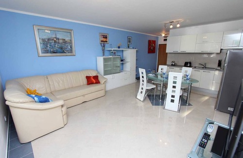 Novigrad Apartment | NAUTICA Two-Bedroom Apartment