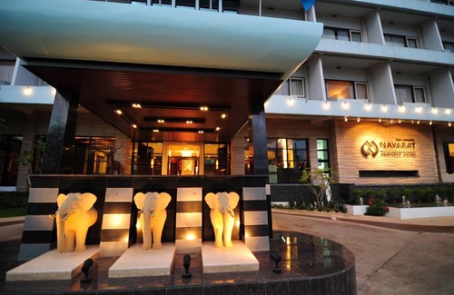 Kamphaeng Phet Hotel | Navarat Heritage Hotel