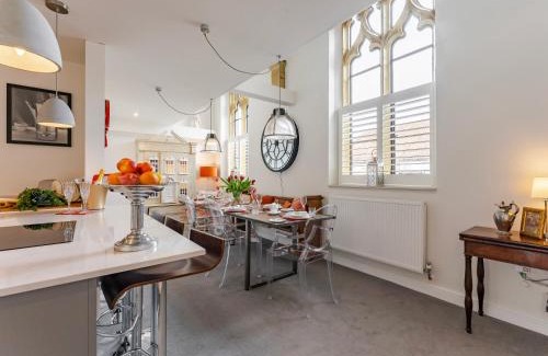 Fakenham House | Nave House - Norfolk Cottage Agency