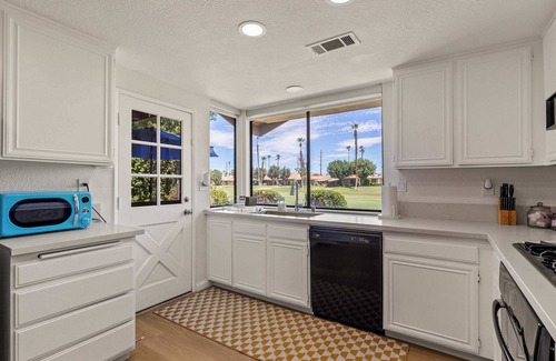 Palm Desert House | Navigate Stays Exclusive Private Golf Club Retreat