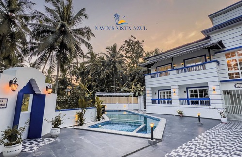 Majorda Villa | Navin’s Vista Azul- Anturio Suite + Breakfast
