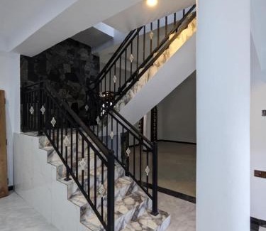 Ella Hotel | Navoda Hotel & Food Store