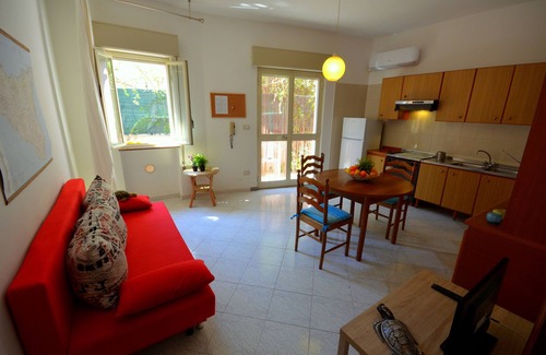 Chianchitta-Pallio Apartment | Naxos Sea Holiday Apartments on the east coast of Sicily