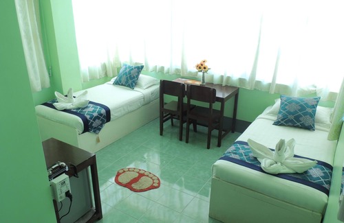 Pathein Hotel | Nay Chi Linn Hotel