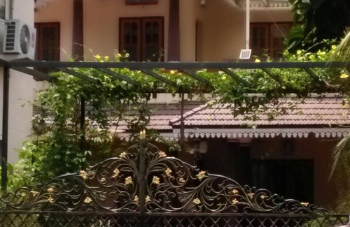 Arpookara Villa | NAYATH VACATION HOME ATHIRAMPUZHA- KOTTAYAM
