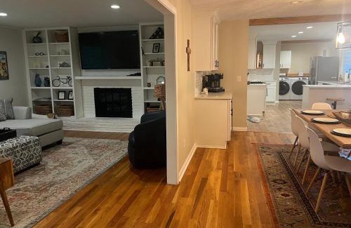 Etowah House | NC Mountain Fall Hiking Biking Waterfall Retreat Minutes to Brevard & Hendersonville