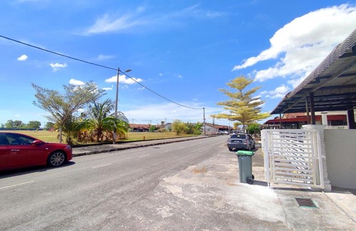 Kampung Behor Pisang House | NDF Homestay