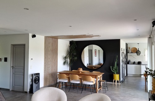 Faleyras Villa | Near BORDEAUX, ST EMILION, BELLE DES VIGNES 8PERSONNES PRIVATE SWIMMING POOL