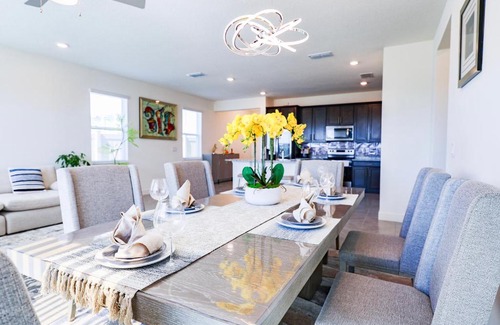 Four Corners House | Near Disney Deluxe Room A