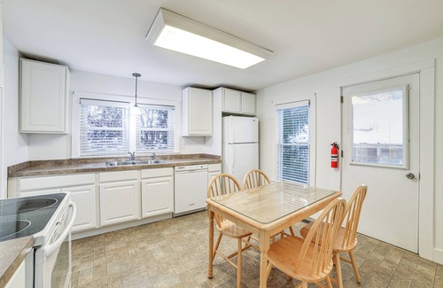 Munsons Corners House | Near Hiking & Skiing: Cozy Home in Cortland!