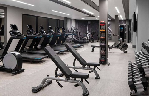 King of Prussia House | Near King of Prussia | Free Shuttle. Dining. Gym.