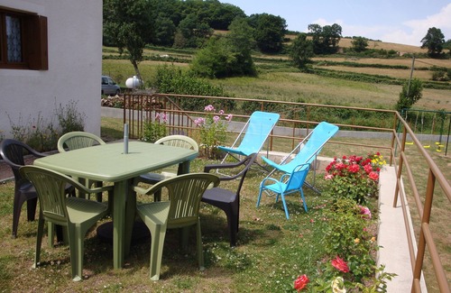 Moux-en-Morvan House | Near Lake Settons Park Morvan. Baby equipment