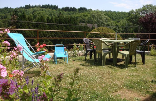 Moux-en-Morvan House | Near Lake Settons Park Morvan. Baby equipment