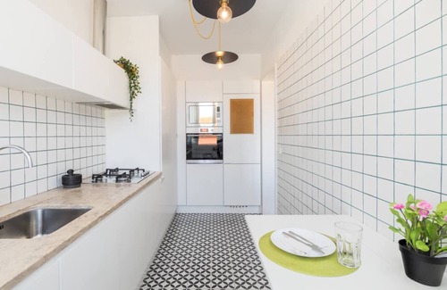Reboleira Apartment | Near Lisbon Apartment