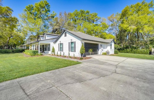 Mount Plymouth House | Near Parks and Lakes Sorrento Home with Pool and Yard!