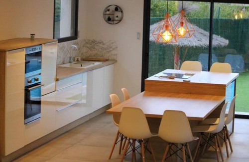 Millas Villa | Near Perpignan and the Sea, Villa With Swimming Pool, Summer Kitchen, Petanque