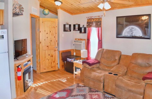 Animas Cabin | Near Rodeo, NM and Portal, AZ