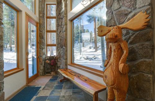 Warrior's Mark West House | Near Ski Access Home with Hot Tub in Breck!