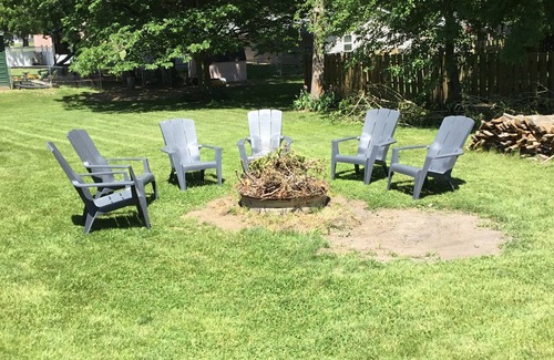 Keithsburg House | Near State park & Forest. Close to river for boating. Stay…Anchored Inn