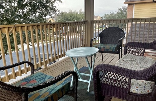 Los Cielos House | Near Tesla, CoA & Airport, 4 Beds, Balcony/Patios