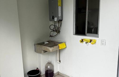 San Pedro Tlaquepaque Apartment | Near the parian! Complete Department