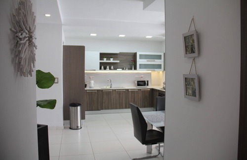 Madliena Apartment | Near the seafront, the beach and the pubs