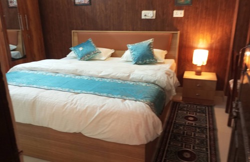 Faizabad Villa | Near to Ram Mandir 1 km-Cozy Nook Stay with kitchen