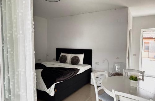 Timisoara Apartment | Nearby Lake Romantic Retreat