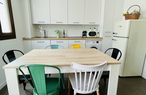 Jaen Condo | Neck 31.