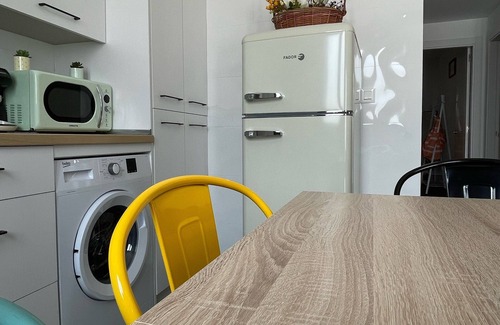 Jaen Condo | Neck 31.