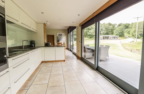 Penny Bridge Cottage | NEDDY CUT, family friendly, luxury holiday cottage in Backbarrow