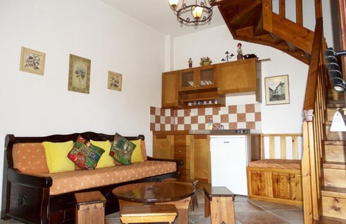 Panteleimon Apartment | Nefeli