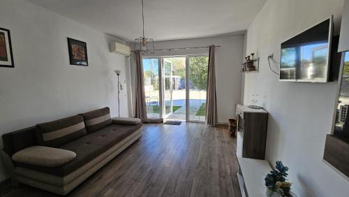 Timisoara Apartment | Neferprod Apartments - IS - CAM 07