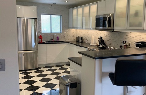 Village Fairways House | Negotiated rates - Contact Owner!